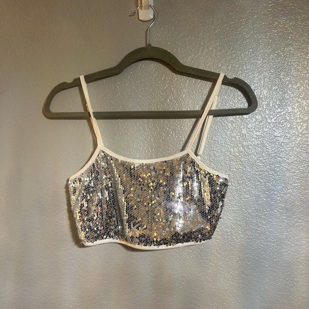 Women’s white silver sequin spaghetti strap crop top size small